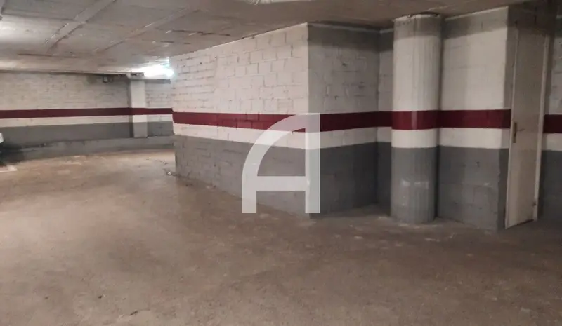 Plaza de Parking en Travesia de la Creu Girona