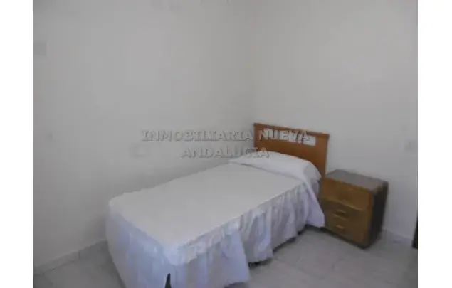 Alquiler piso 3 dormitorios 95m2 Almeria