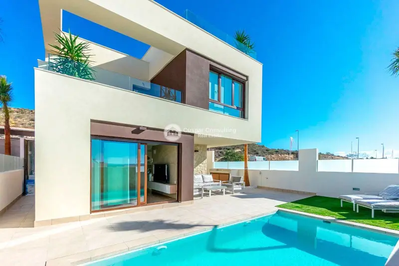Chalet en Venta Ciudad Quesada 3 Dormitorios Piscina Privada