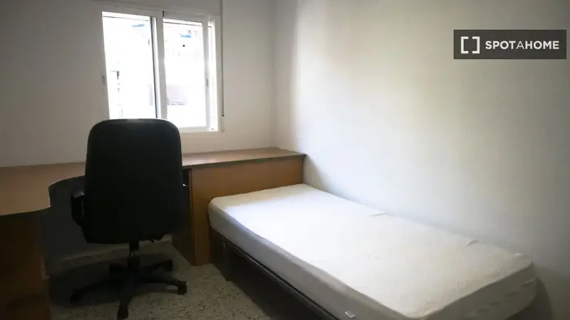 Habitacion en piso compartido Cordoba