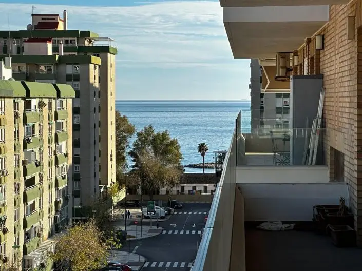 Apartamento 4 Dormitorios El Palo Malaga Reforma