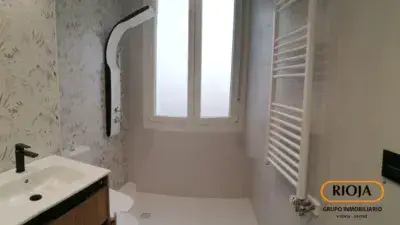 Piso Reformado en Arambizkarra 3 Dormitorios 2 Baños Terraza