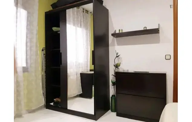 Alquiler Apartamento 4 Dormitorios Barcelona