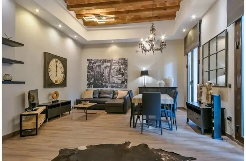 Apartamento en Alquiler Barcelona Carrer del Bruc 2 Dormitorios 1 Ba	no