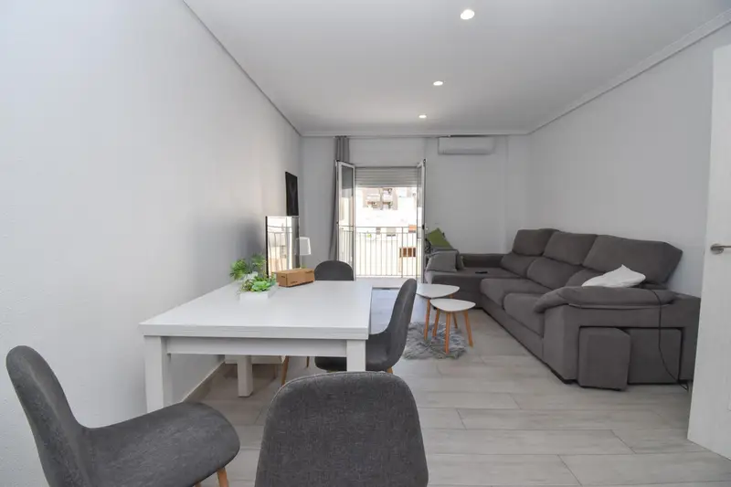 Piso Reformado 115m² El Altet 4 Dorm 2 Baños Terraza