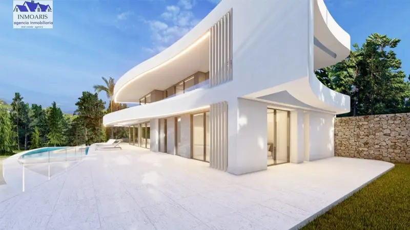 Villa de Lujo en Javea con Vistas Panorámicas