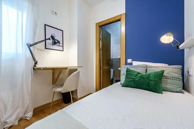 Coliving Málaga Habitación Amueblada Gastos Incluidos