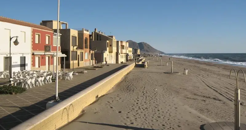 Adosado con chimenea en Cabo de Gata Almeria