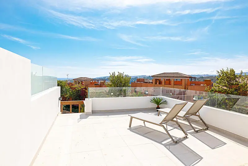 Apartamento 2 Dormitorios Lujo Casares Costa Golf Cerca Finca Cortesin