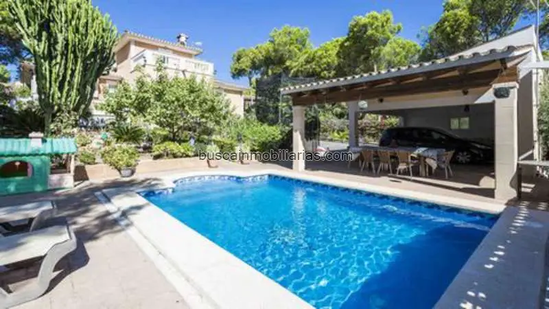 Villa en Venta Santa Ponsa Mallorca 6 Dormitorios Piscina
