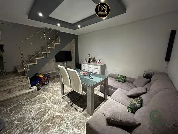 Casa Reformada en Jaen Zona Tranquila Cerca de Guarderia