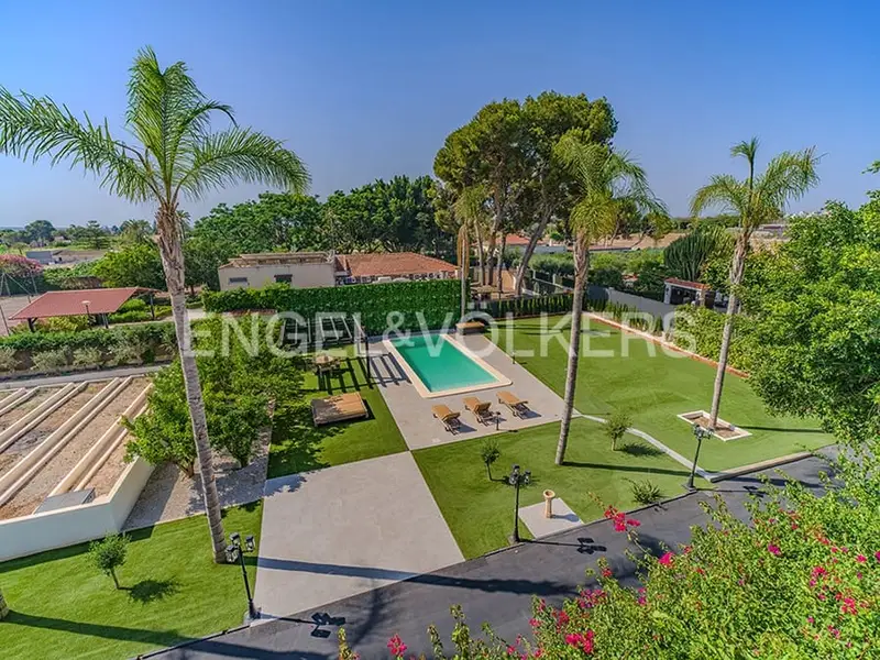 Villa Mediterránea con Encanto en Jubalcoy Elche