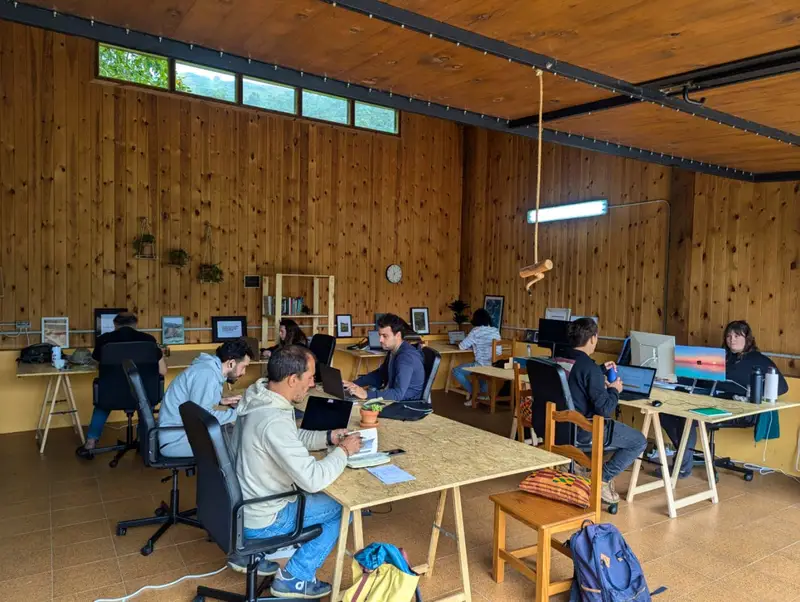 Villa Rural cerca Parada Autobus Villegar de Toranzo Teletrabajo Naturaleza Comunidad