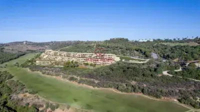Exclusivo Residencial en La Alcaidesa:  Vistas al Mar y Golf