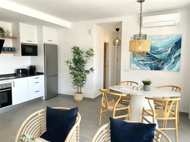 Apartamento 3 Dormitorios Nerja Alquiler Piscina Gimnasio