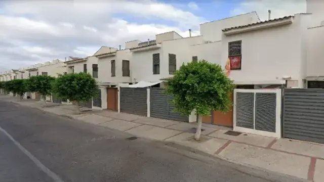 Casa en venta en Calle Pilar Paz Pasamar