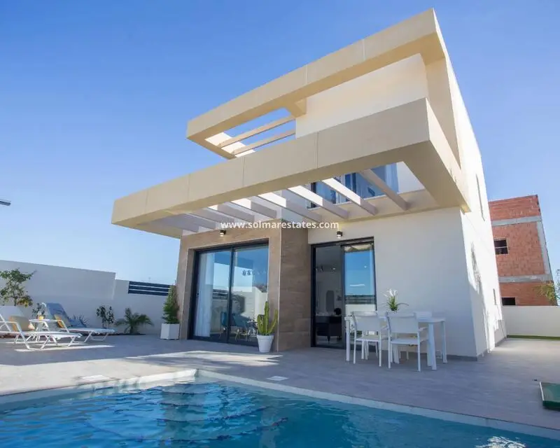 Villa en Venta Los Montesinos 3 Dormitorios Piscina Privada