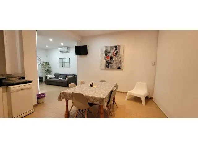 Casa en Cabanyal Valencia 4 Dormitorios 2 Baños Playa Malvarrosa