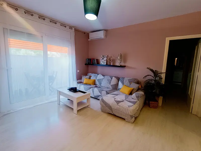 Apartamento en Sitges zona Rocamar: 2 habitaciones, balcón