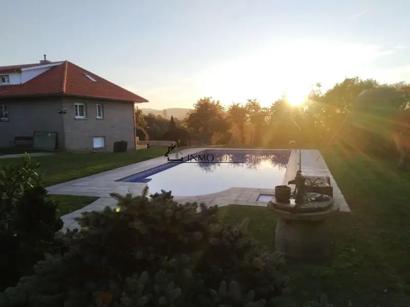Chalet en Venta Pontevedra Ciudad Piscina Vistas