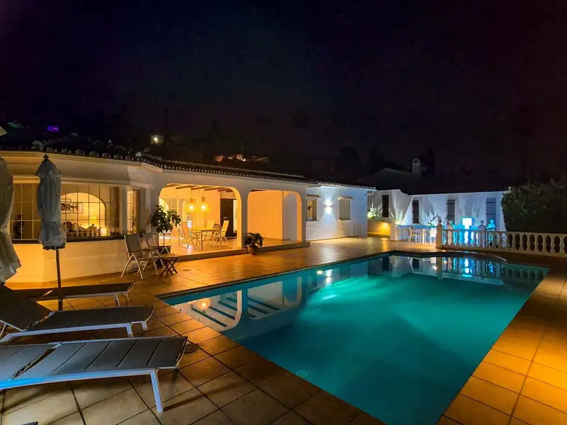 Casa Villa Lujo 3 Dormitorios Sierrezuela Piscina Vistas Panoramicas