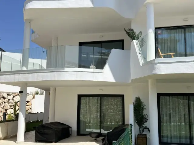 Apartamento en venta Fuengirola 3 dormitorios vistas al mar