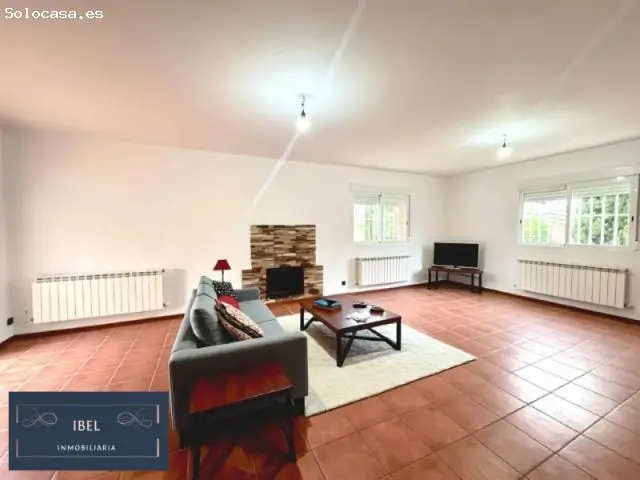 Chalet Independiente en El Casar 135m2