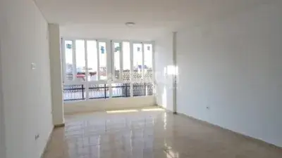 Piso Reformado en Venta en Montilla Centro