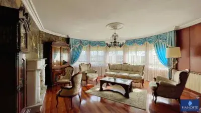 Chalet en Venta Cerca de Luanco y Aviles