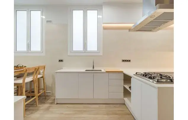 Habitación en piso compartido en Barcelona para profesionales y estudiantes