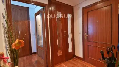 Piso en Venta 2 Dormitorios Centro con Garaje