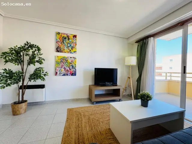 Apartamento con Vistas al Mar en Arenales del Sol