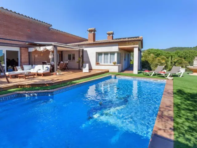 Casa Villa 5 Dormitorios Alquiler St Antoni de Calonge
