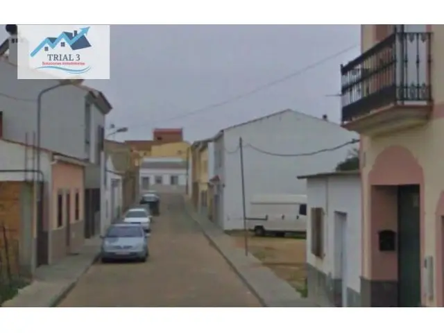 Casa Adosada en Merida 4 habitaciones 3 baños