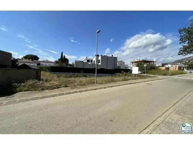 Parcela en Venta en Roses Girona Mas Busca
