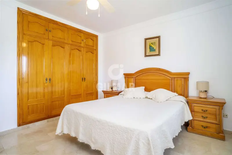 Chalet en venta en Las Lomas, Estepona, Málaga