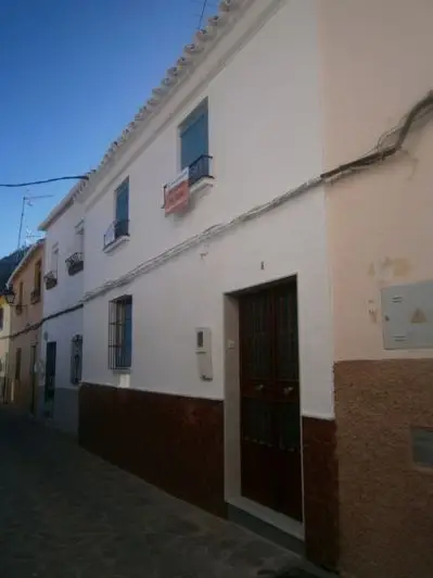 Casa adosada 3 dormitorios Martos Ideal familias inversores