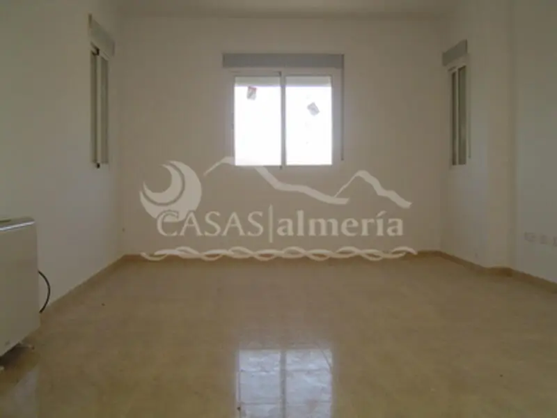 Chalet con Vistas Panorámicas a 15 minutos de Huercal Overa