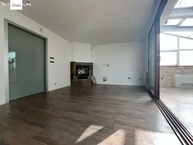 Adosado En Venta En Villafría De Burgos, Burgos