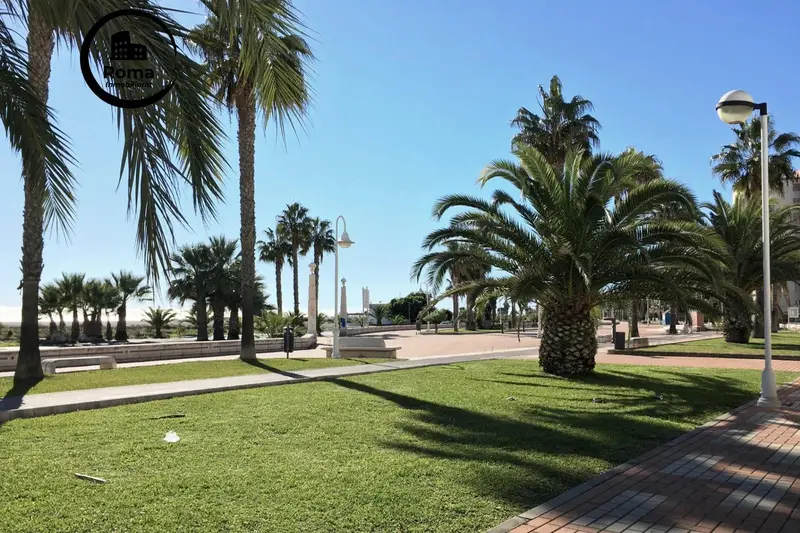 Piso en venta en Motril, Granada
