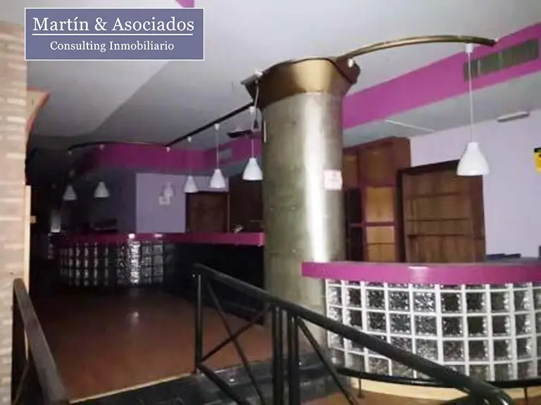 Venta Local Comercial Ciudad Jardin Cordoba 214m2 B250124