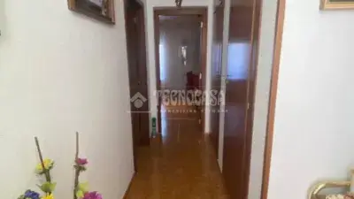 Casa adosada en venta en Calle de Villaverde