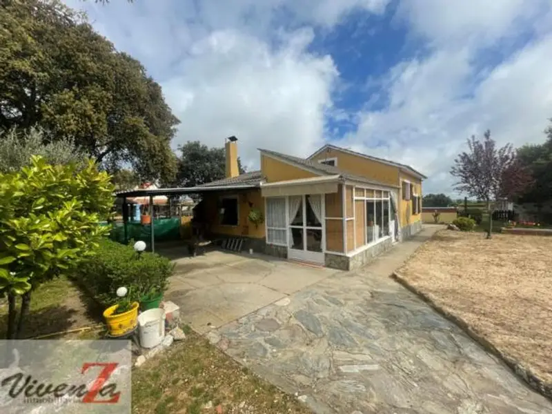 Finca de Recreo en Zamora con Casa Legalizada