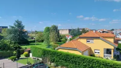 Piso en Venta Peñacastillo Vistas Despejadas Garaje Jardin