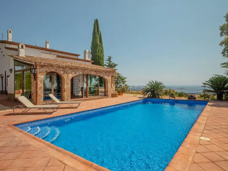 Chalet de Lujo en Platja d Aro con Vistas al Mar