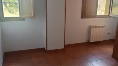 Casa Pareada en Alquiler 70m2 2 Dorm 2 Baños Porche