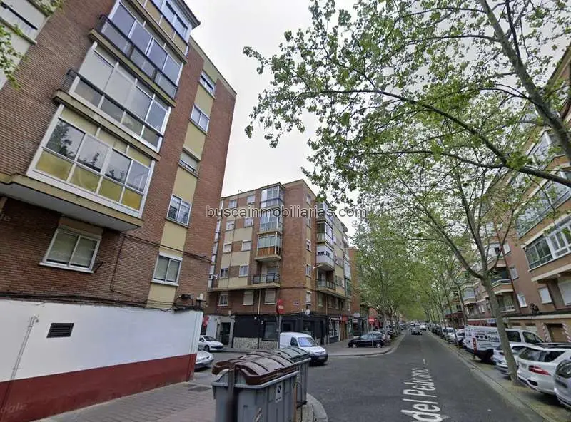 Piso en venta Valladolid Calle PAVO REAL Sin Posesi	ón