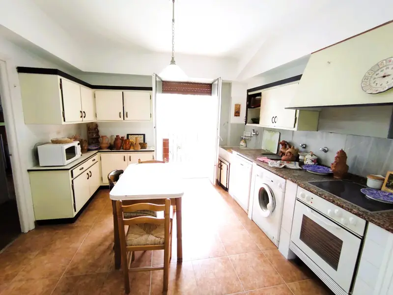 Piso en Venta Eibar Centro 4 Dormitorios Soleado Vistas