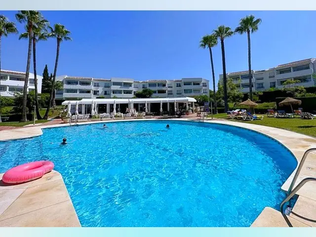 Piso de 2 Dormitorios en venta Miraflores, España