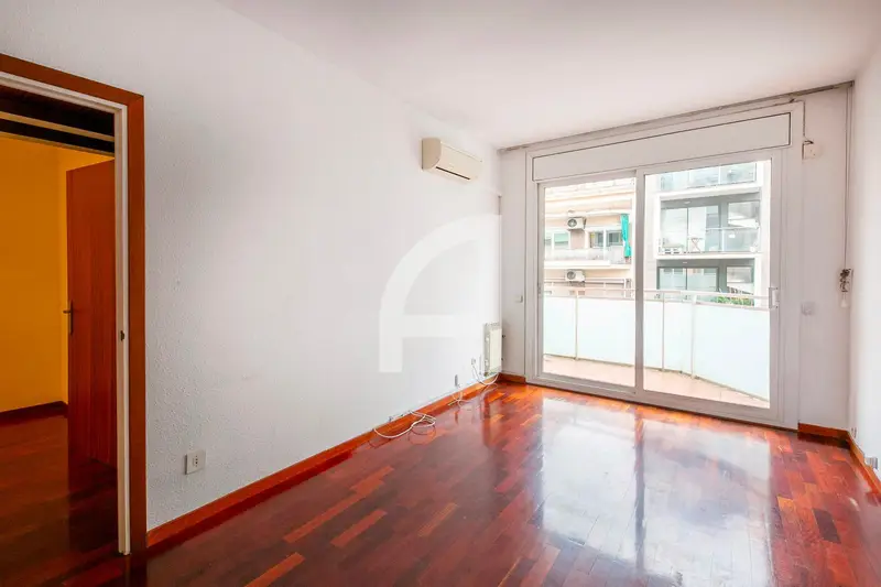 Piso en venta Les Corts Camp Nou 82m2 3 dormitorios 2 banos